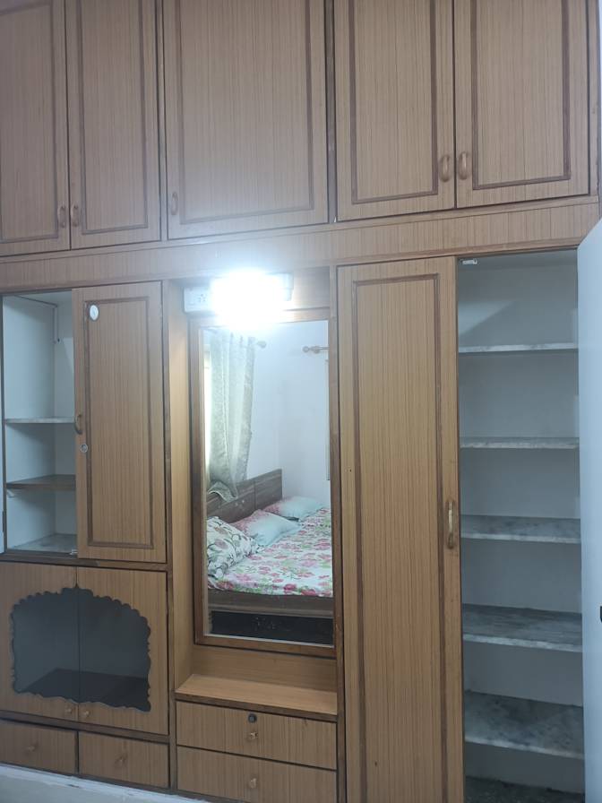 Photo of JAYSUKH Dave's room