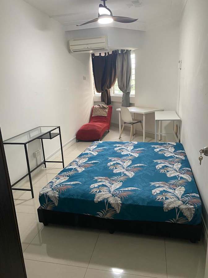 Photo of Customer Enquiry's room