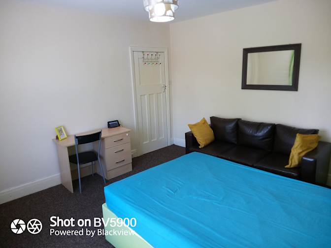 Photo of Doneil's room
