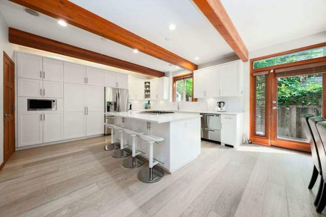 Photo of Jona's room