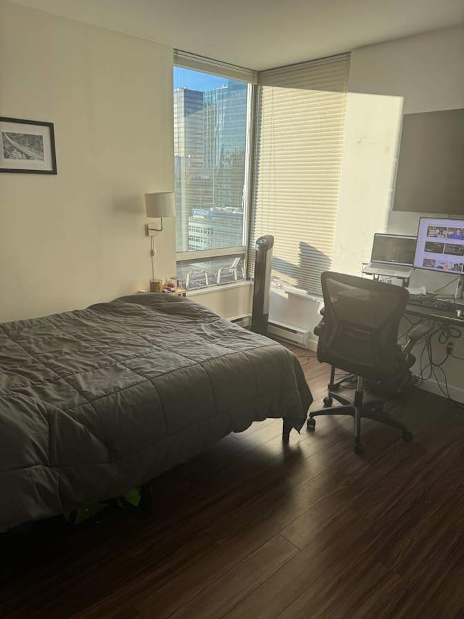 Justin Zacharius's room