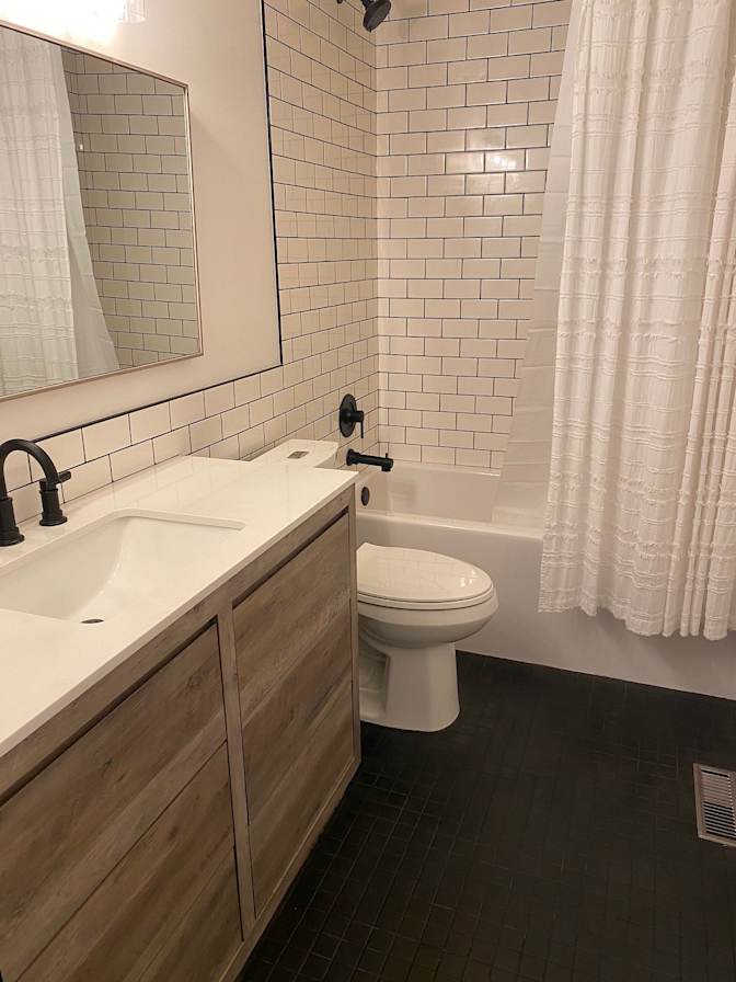 Photo of Cale Tamagi's room