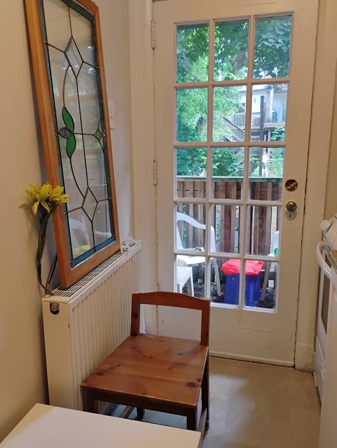 Photo of Ken's room