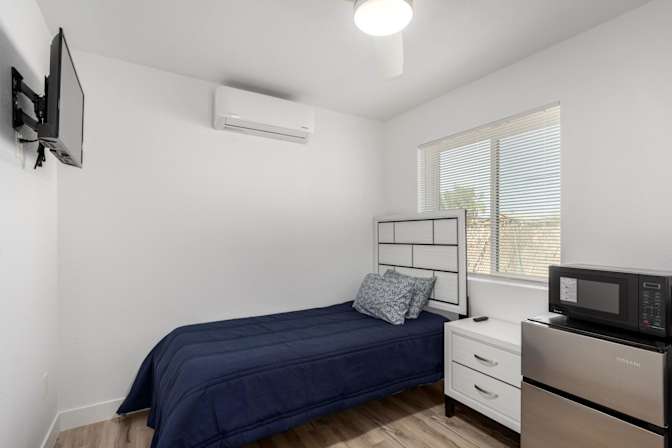 Photo of PadSplit's room