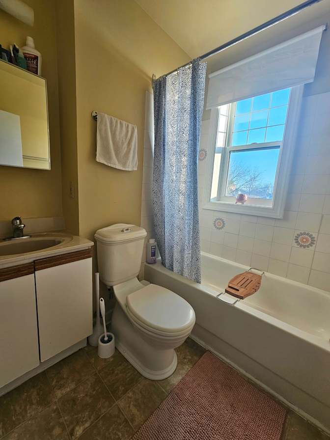 Logan Jennings's room