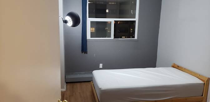 Danilo Alexander's room