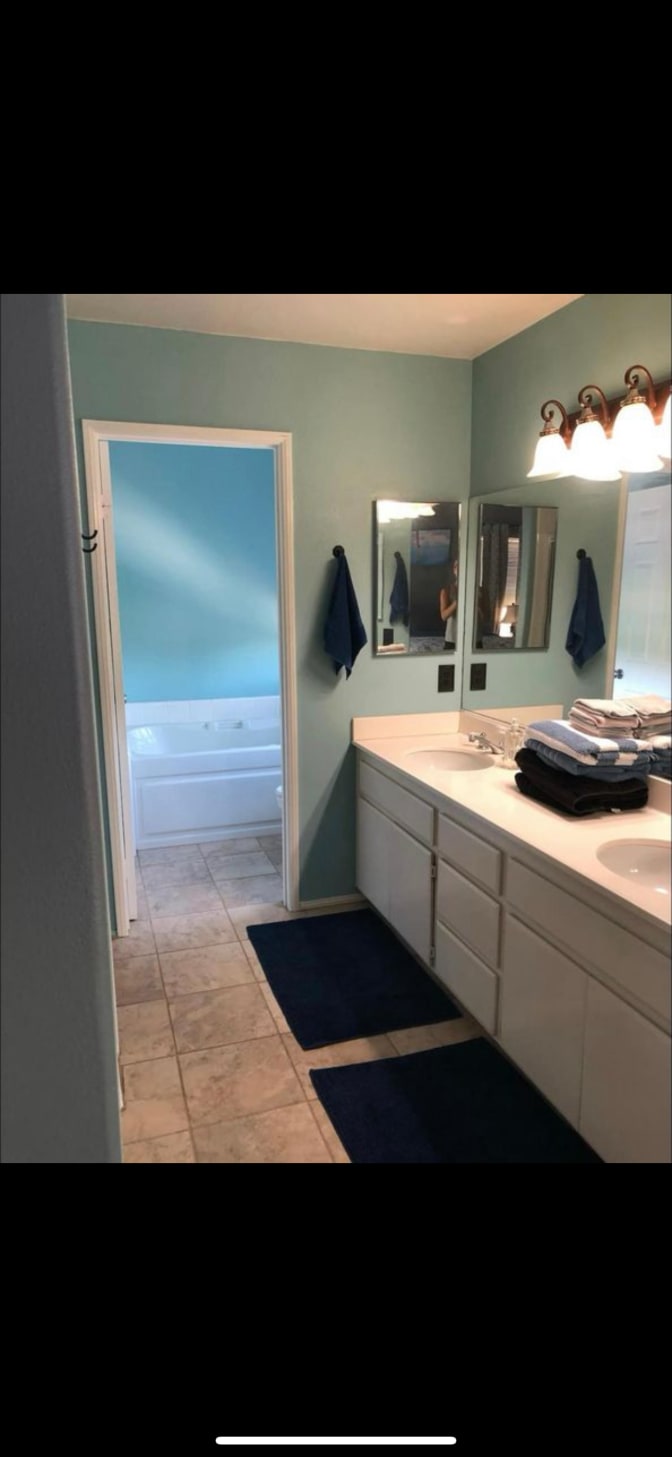 Photo of Erlene Kolnes's room