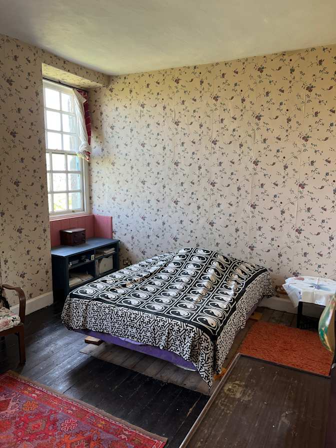Photo of Jimi's room