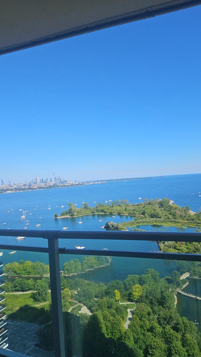 Photo of Lyisette's room