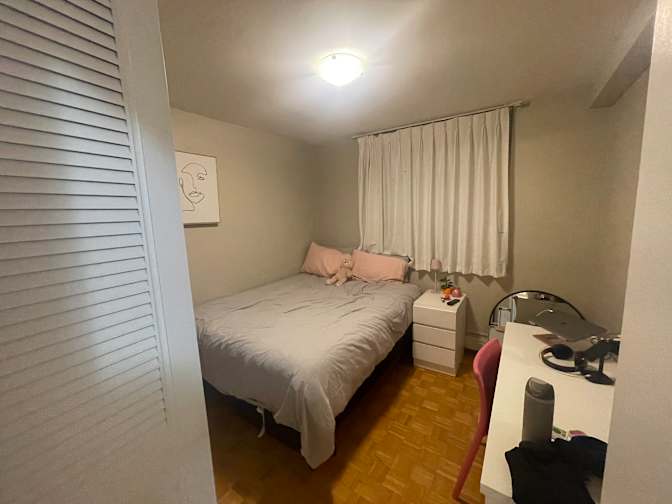 Photo of Izzy's room
