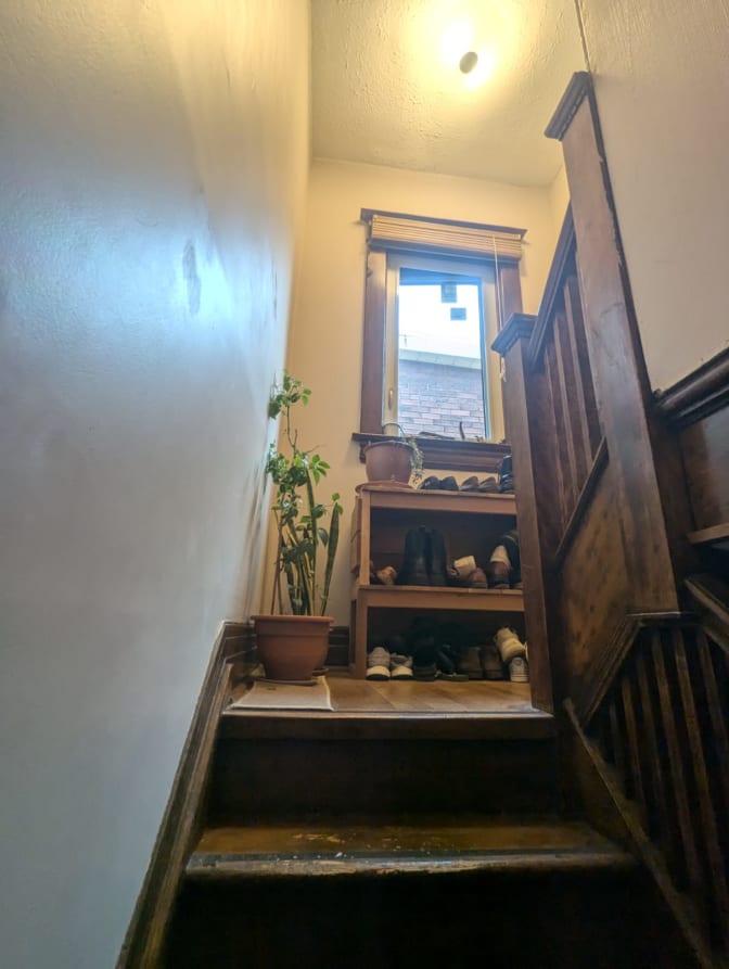 Stewart Innes's room