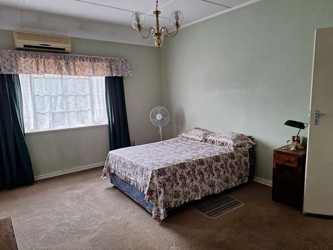 Photo of Ann's room