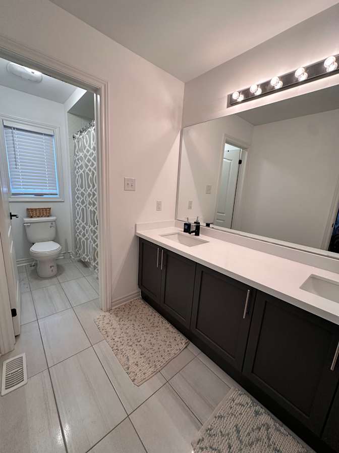 Photo of Sara White's room