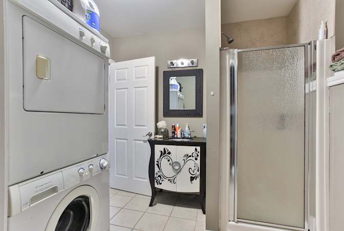 Aisha Comfortable Coliving's room