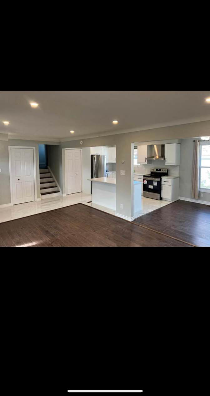 Photo of matthew melo's room