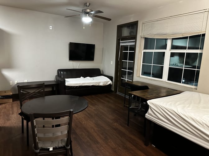 Photo of Jenny Kang's room