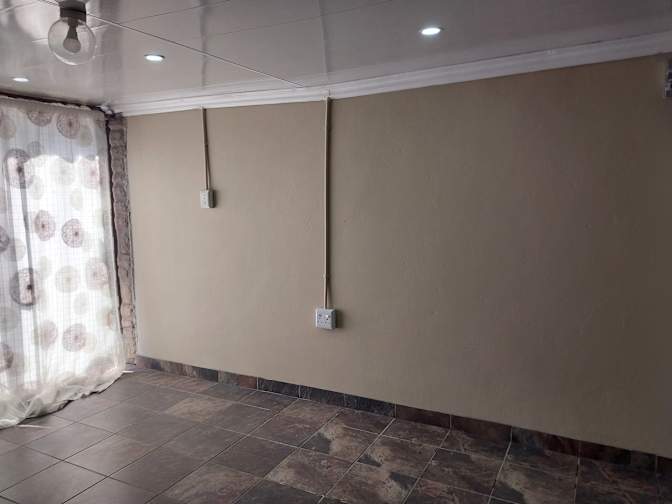 Photo of Fulufhelo's room