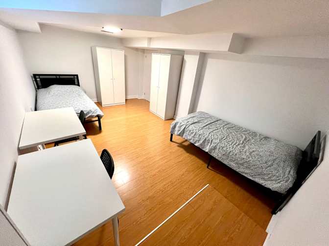 EKC Homestay Toronto's room