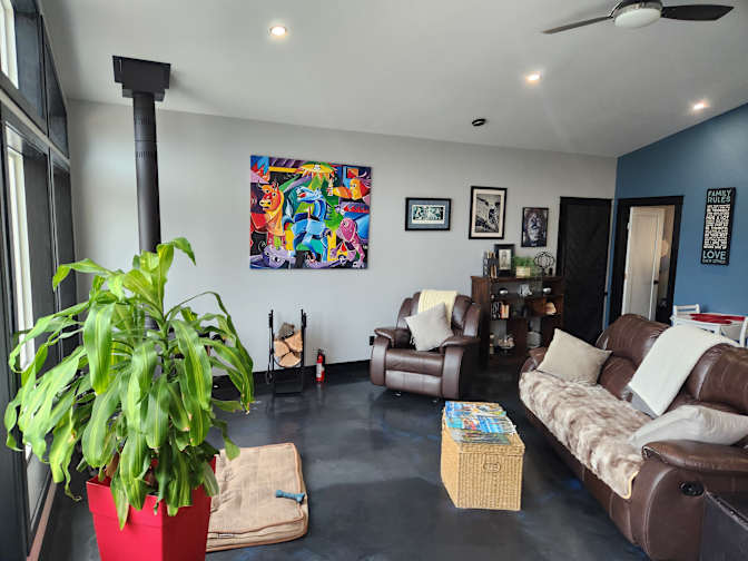 Adrienne kendall's room