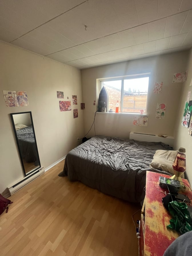 Lee Dougherty's room