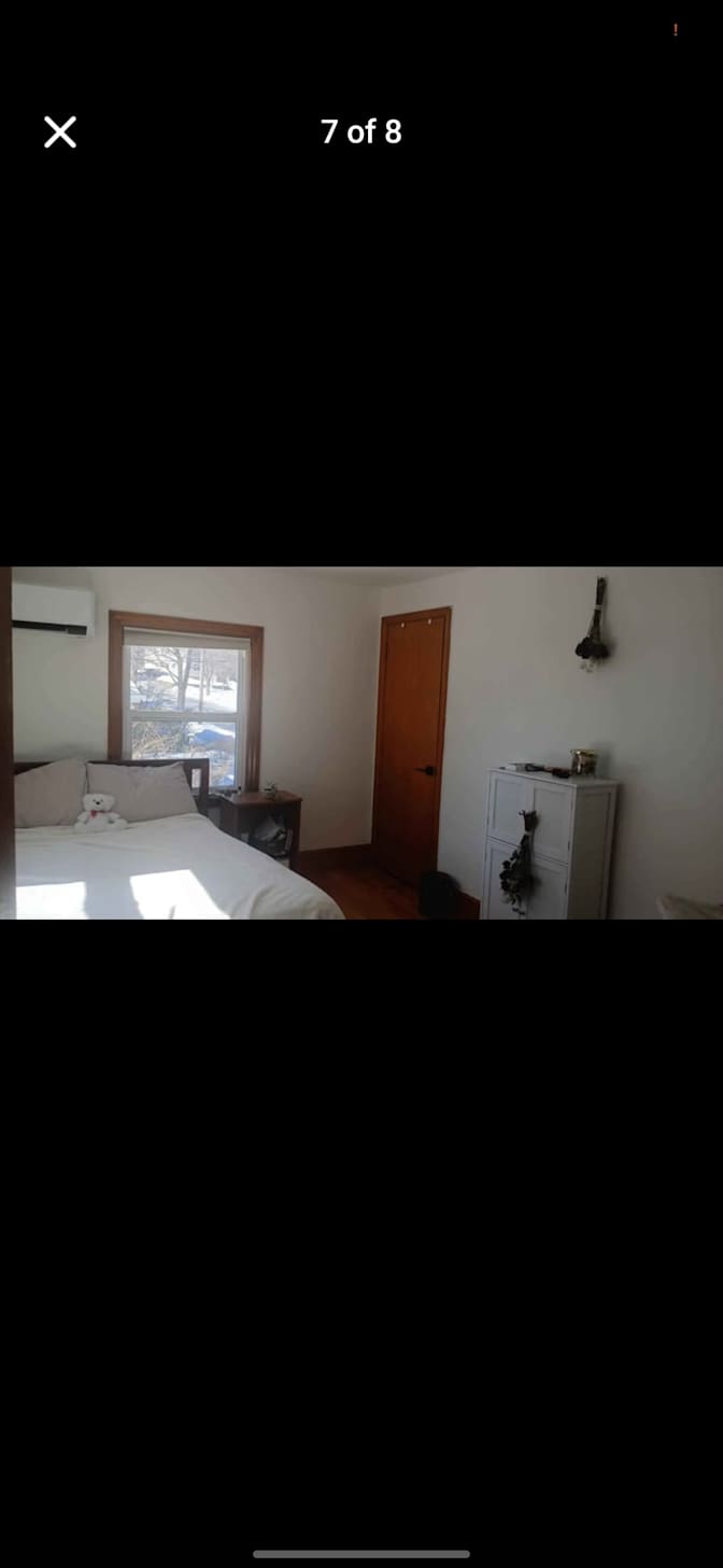 Michelle Moraitis's room