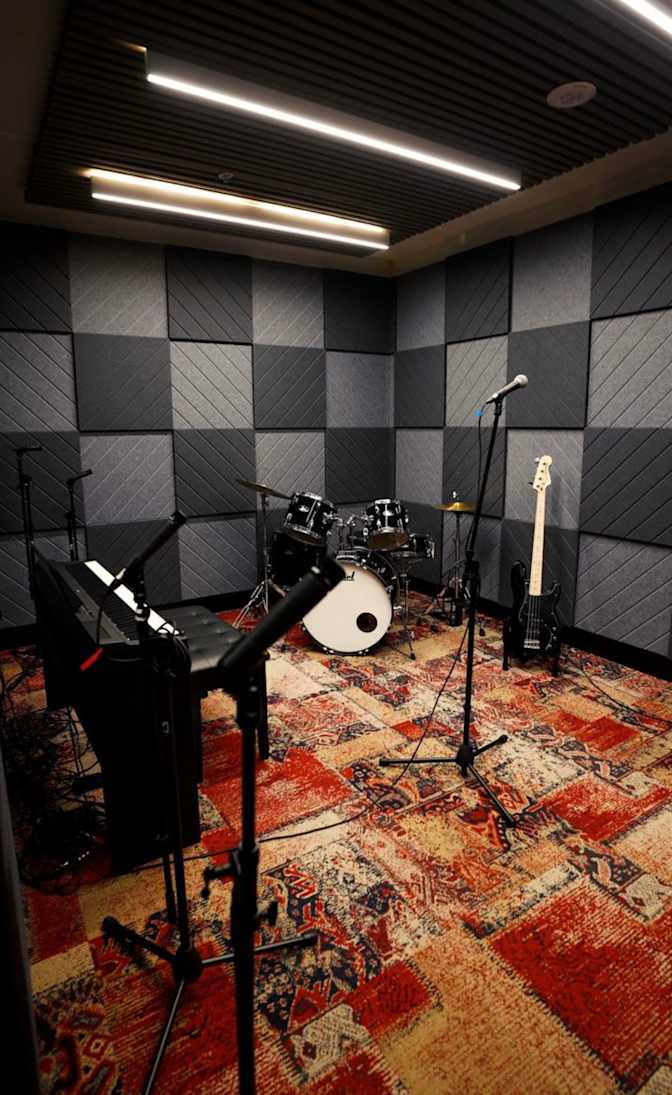 Photo of Anya and Bruce's room