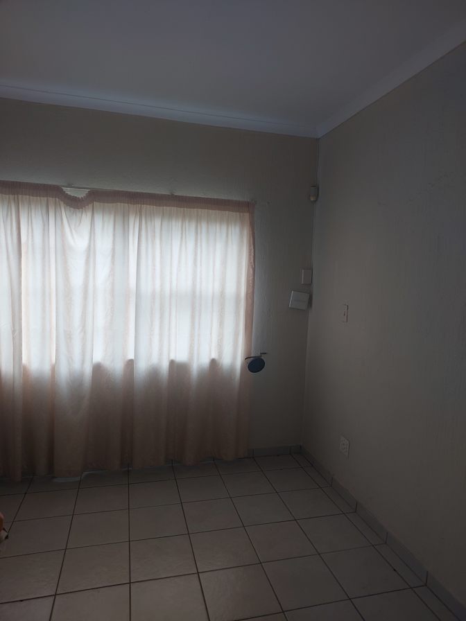 Photo of Abram's room