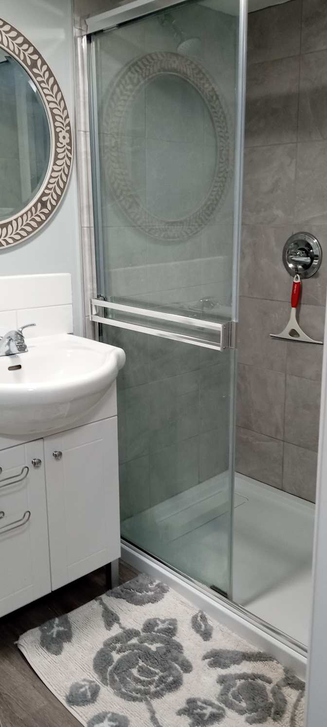 Brentwood House's room