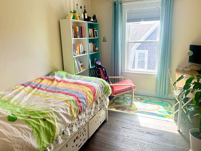 Photo of Linlin's room