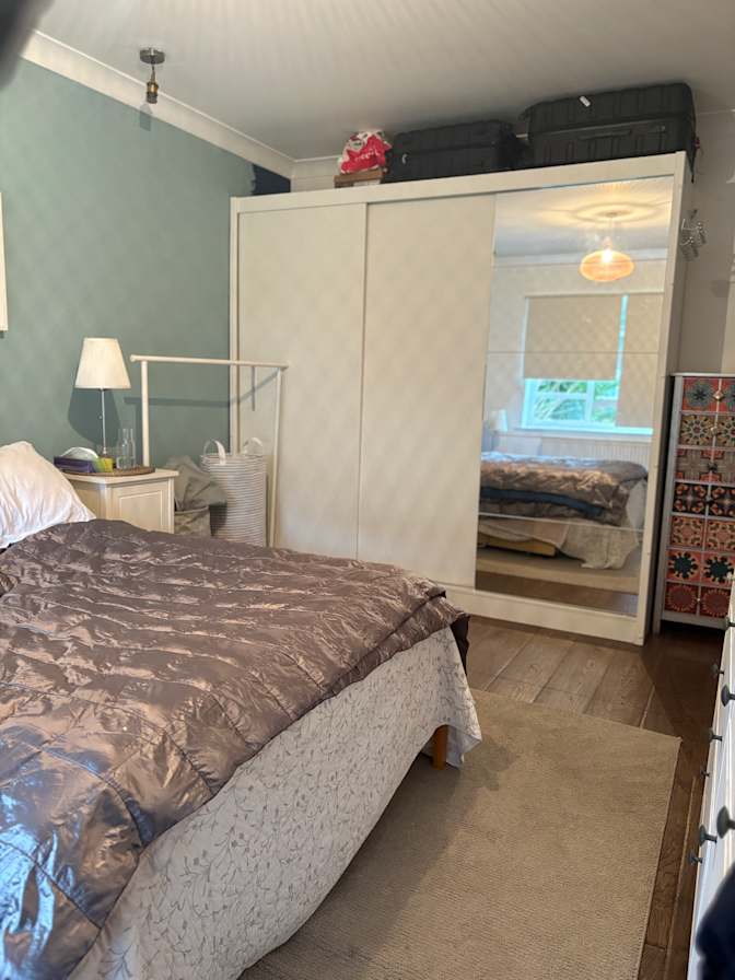 Photo of Nuri's room