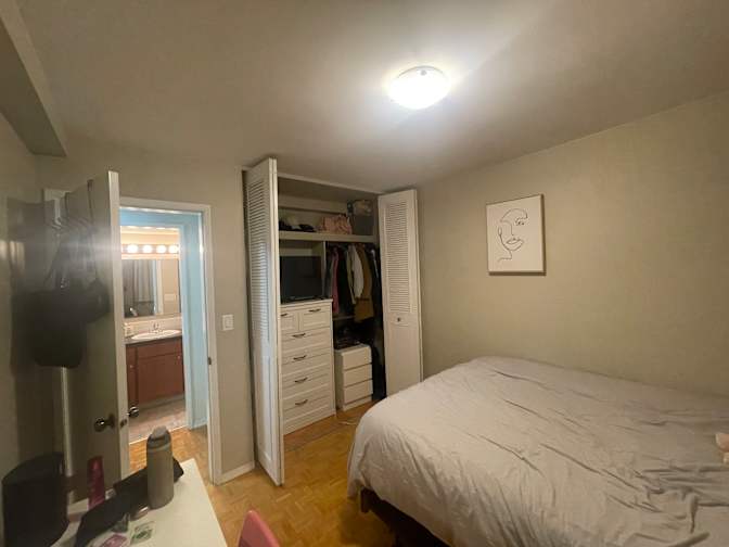 Photo of Izzy's room