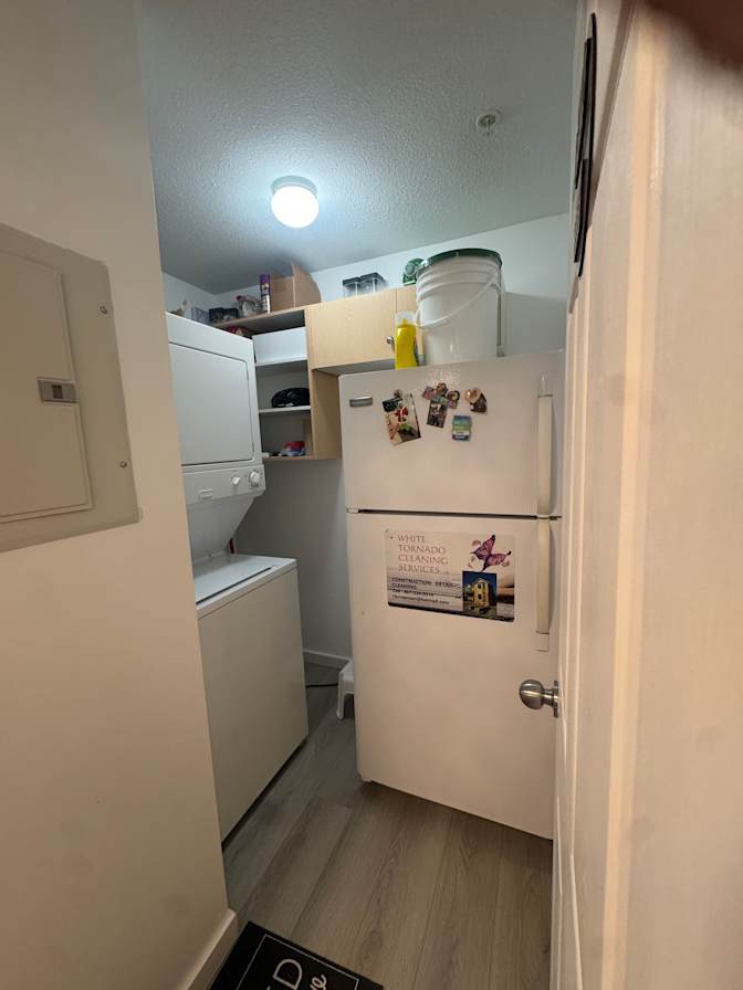 rhonda Janson's room