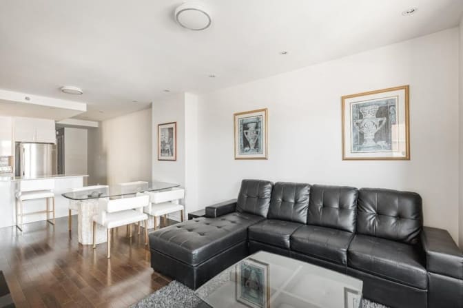 Matthew Achkarian's room