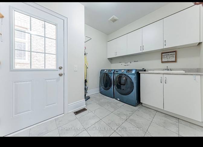 Photo of Nina's room