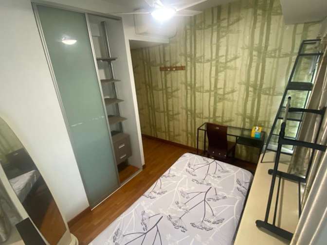 Photo of Customer Enquiry's room