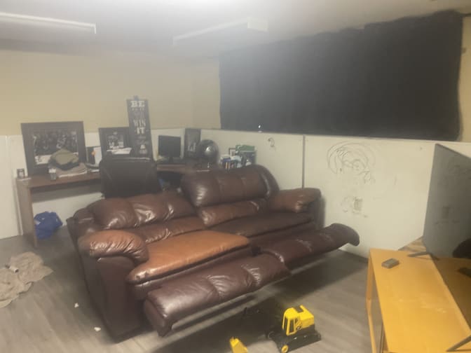 Kinsley Pearen's room