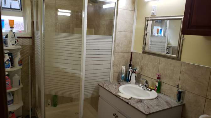 Photo of oscar desiderio's room