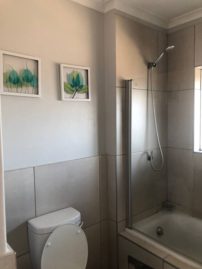 Photo of Lee's room