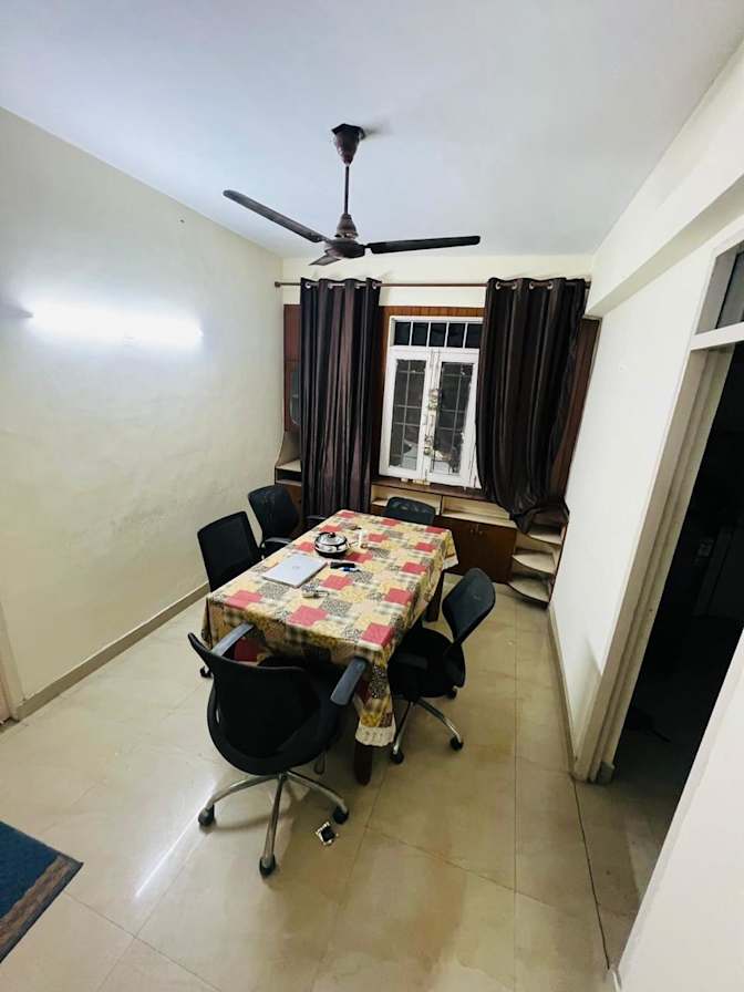 Photo of Robin's room