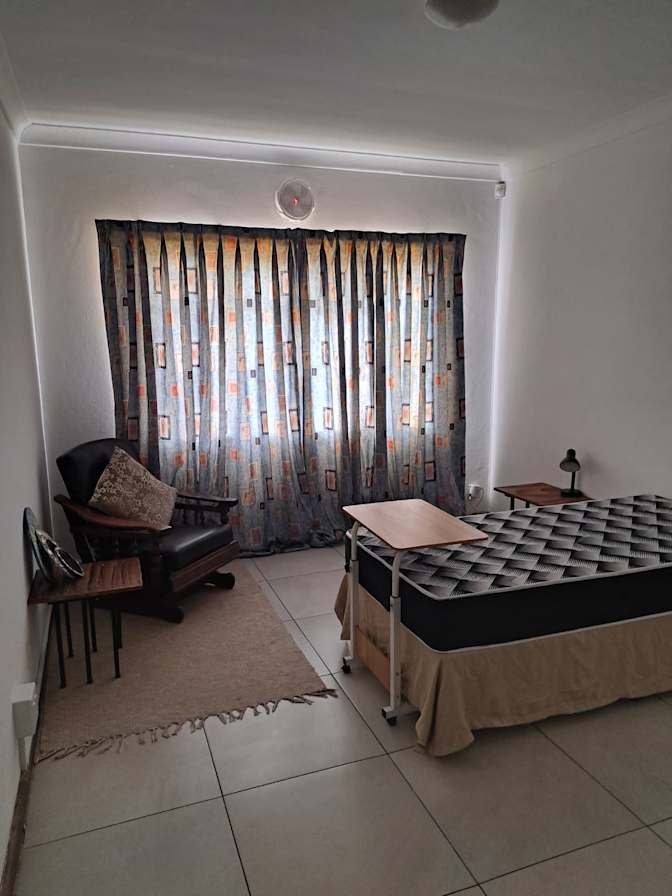 Photo of Bev Cronje's room