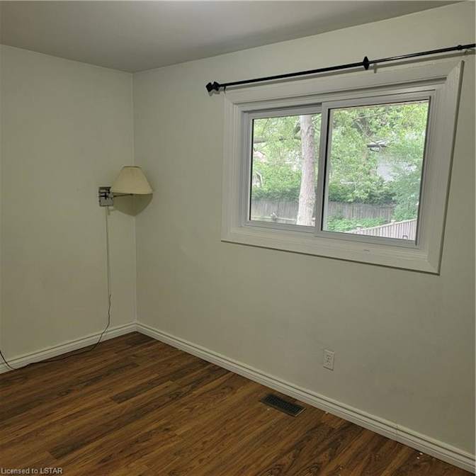 Harshil Thakkar's room