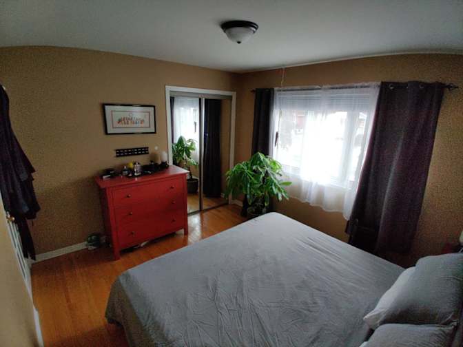 Photo of Thomas's room