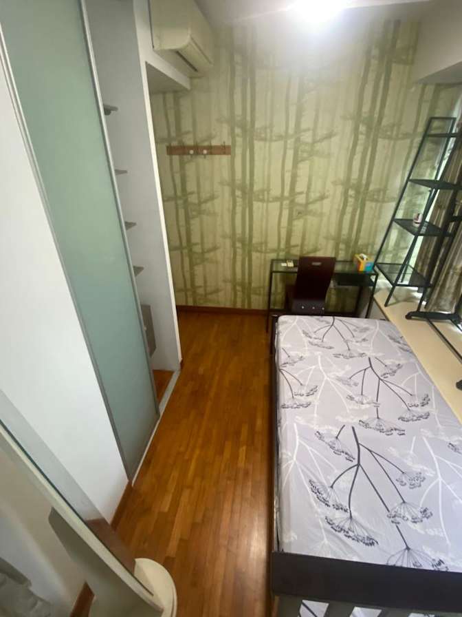 Photo of Customer Enquiry's room