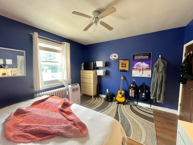 Photo of Sarah St's room