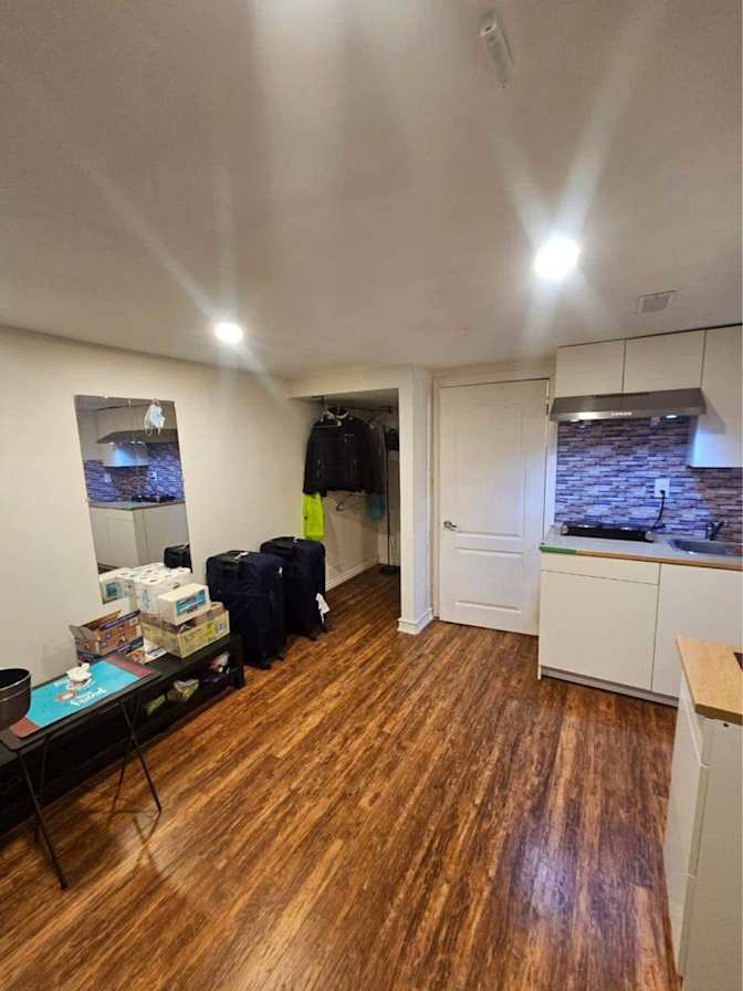 Nilanjan Saha's room