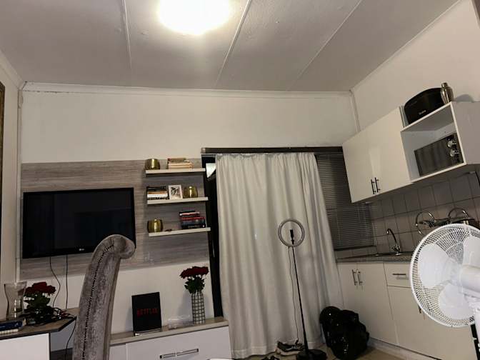 Photo of Mbuyiselo's room