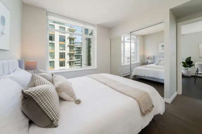 Photo of thomas's room