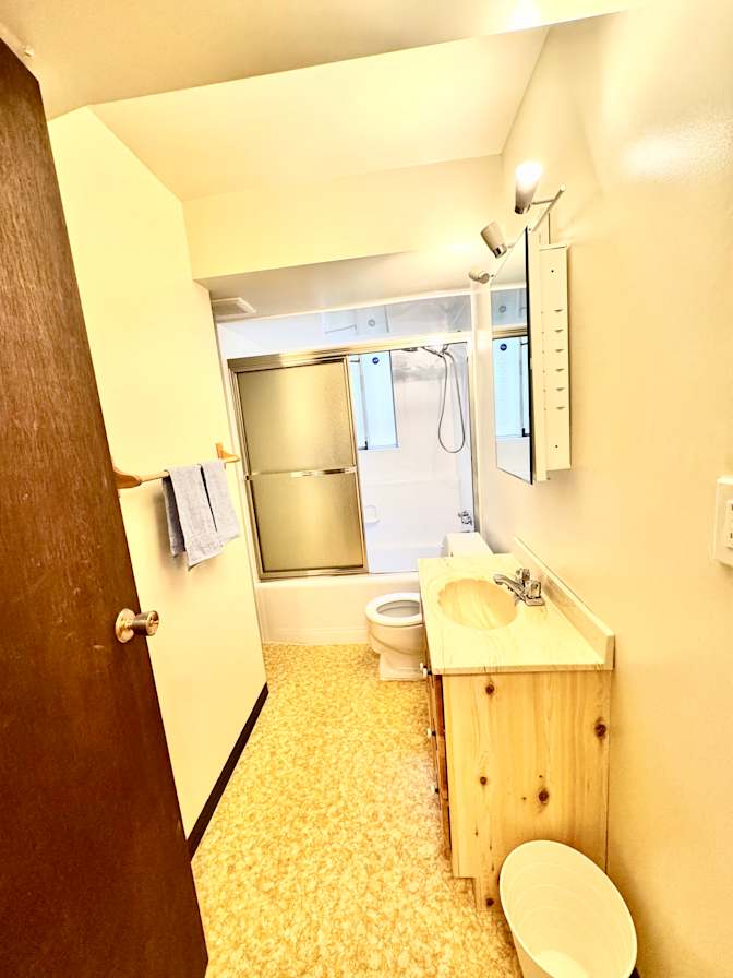 Photo of Peyman Zar's room