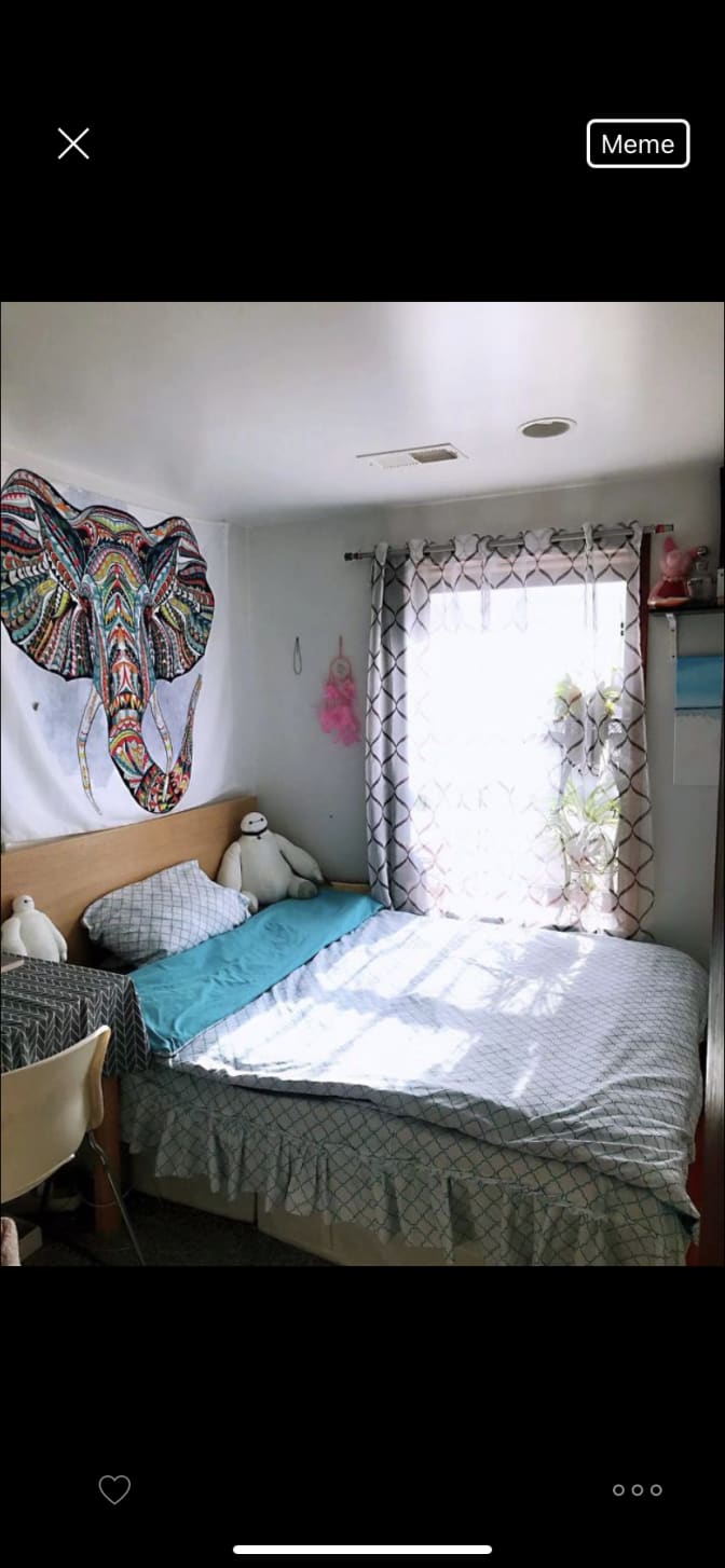 Photo of Dechanel's room