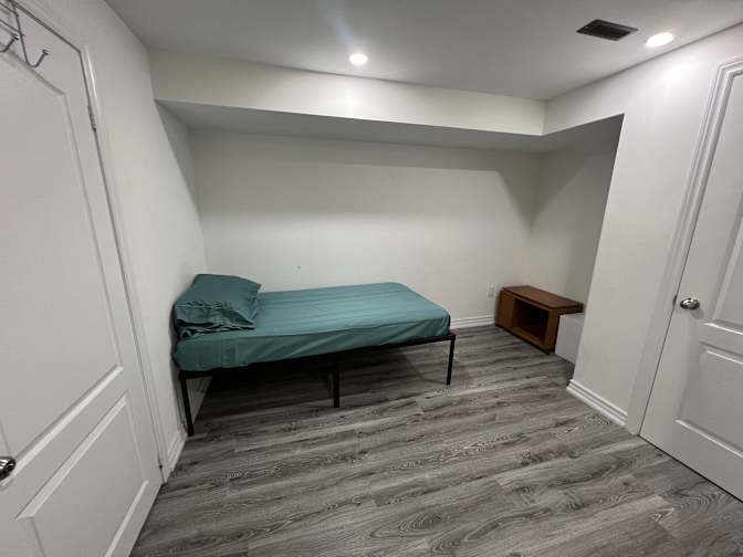 Photo of Ishan's room